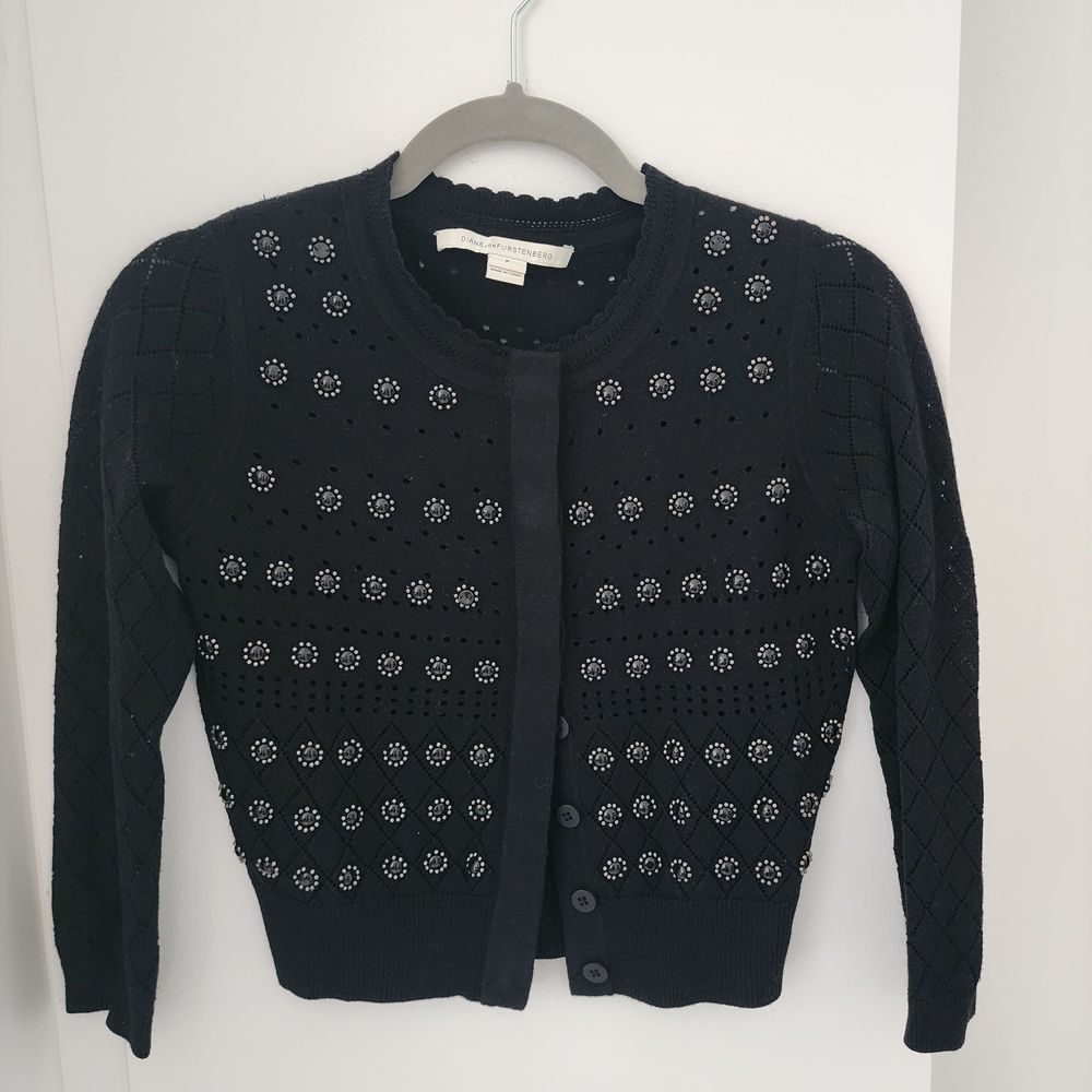 Diane von Furstenberg Black Silk/Wool Crochet Cardigan with appliqués sz P